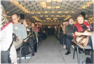 FLORENCE BIENNALE IV Awards crowd 2003 photo credit Elaine Poggi